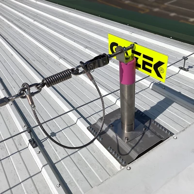 Zuhanásbiztonsági pálya trapézlemezre 24 m Zuhanásbiztonsági pálya trapézlemezre 24 m